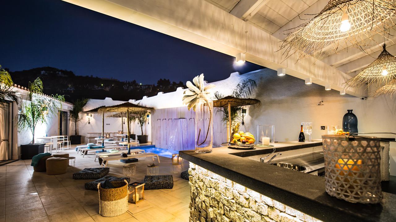 Boutique Hotel Capo Blu Santa Margherita di Pula Exterior foto